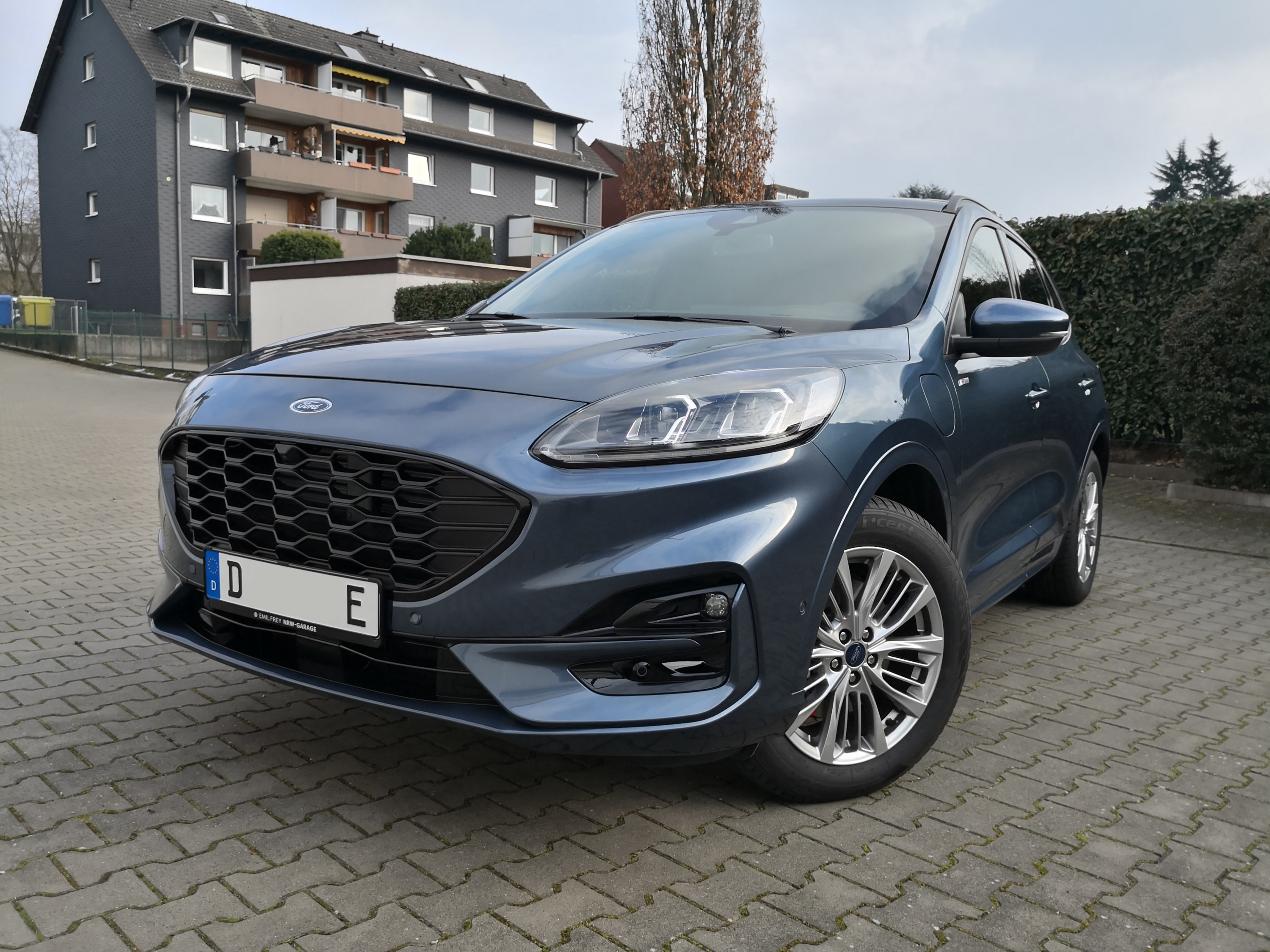 Bilder und Videos aus der Kategorie „Ford Kuga MK3 Bilder“ - Ford